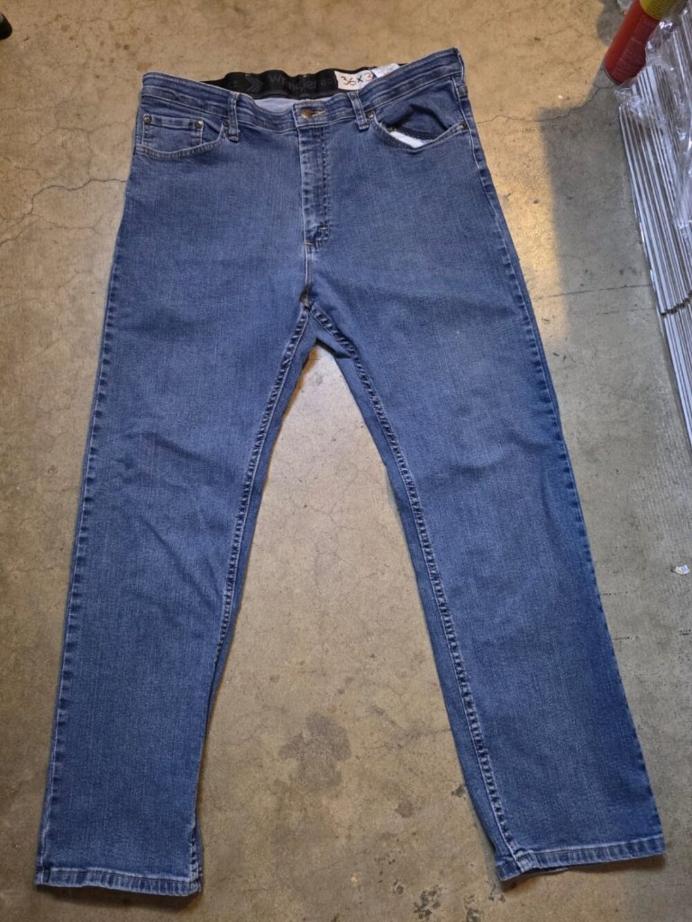 Wrangler Authentics Relaxed Fit Jeans 36x30 Blue Denim Classic #0001